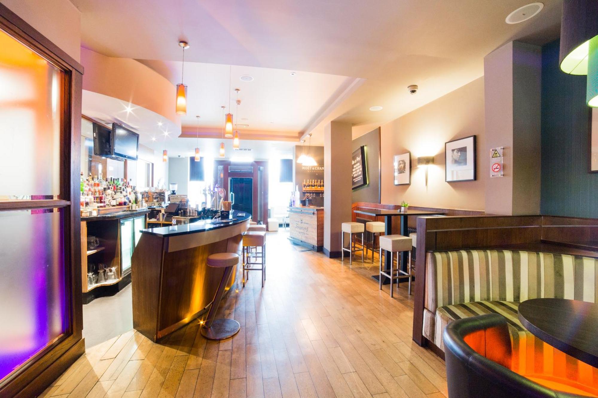 Oyo Imperial Hotel Barrow-in-Furness Εξωτερικό φωτογραφία