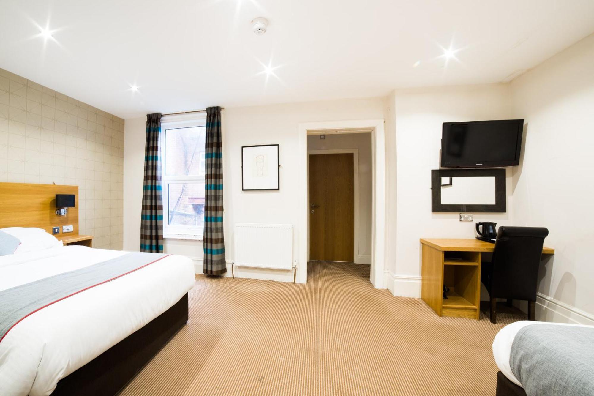 Oyo Imperial Hotel Barrow-in-Furness Εξωτερικό φωτογραφία
