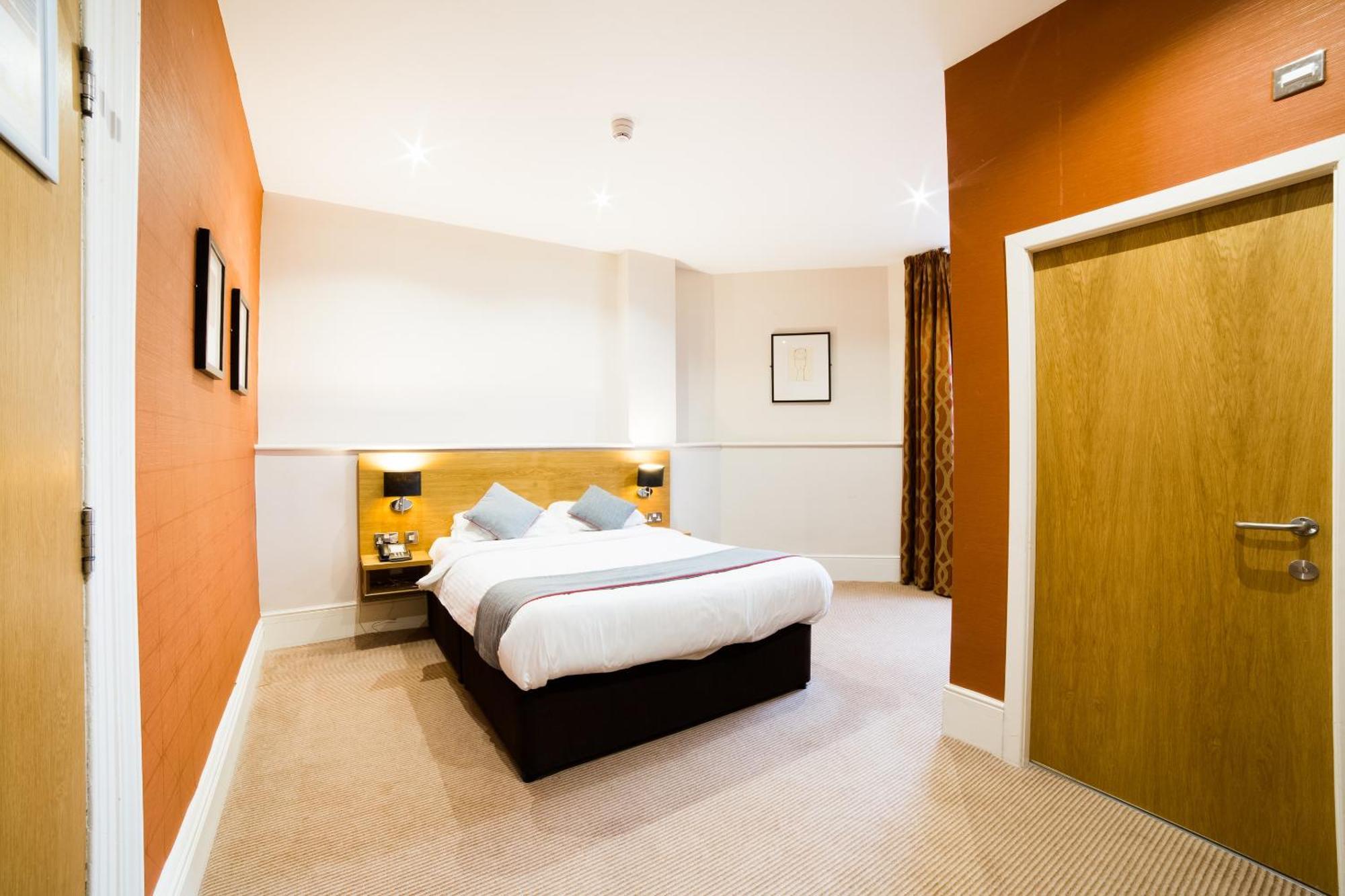 Oyo Imperial Hotel Barrow-in-Furness Εξωτερικό φωτογραφία