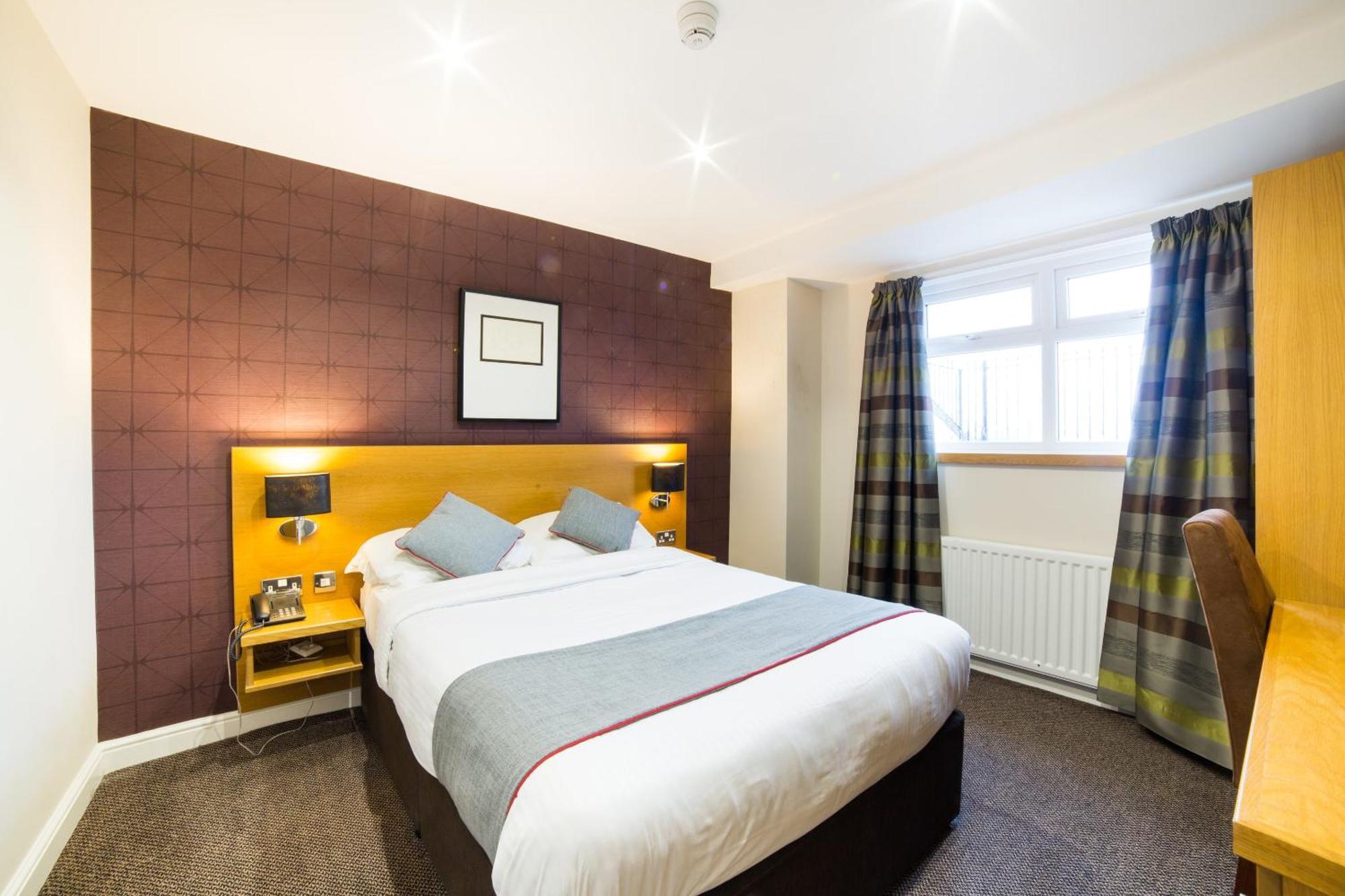 Oyo Imperial Hotel Barrow-in-Furness Εξωτερικό φωτογραφία
