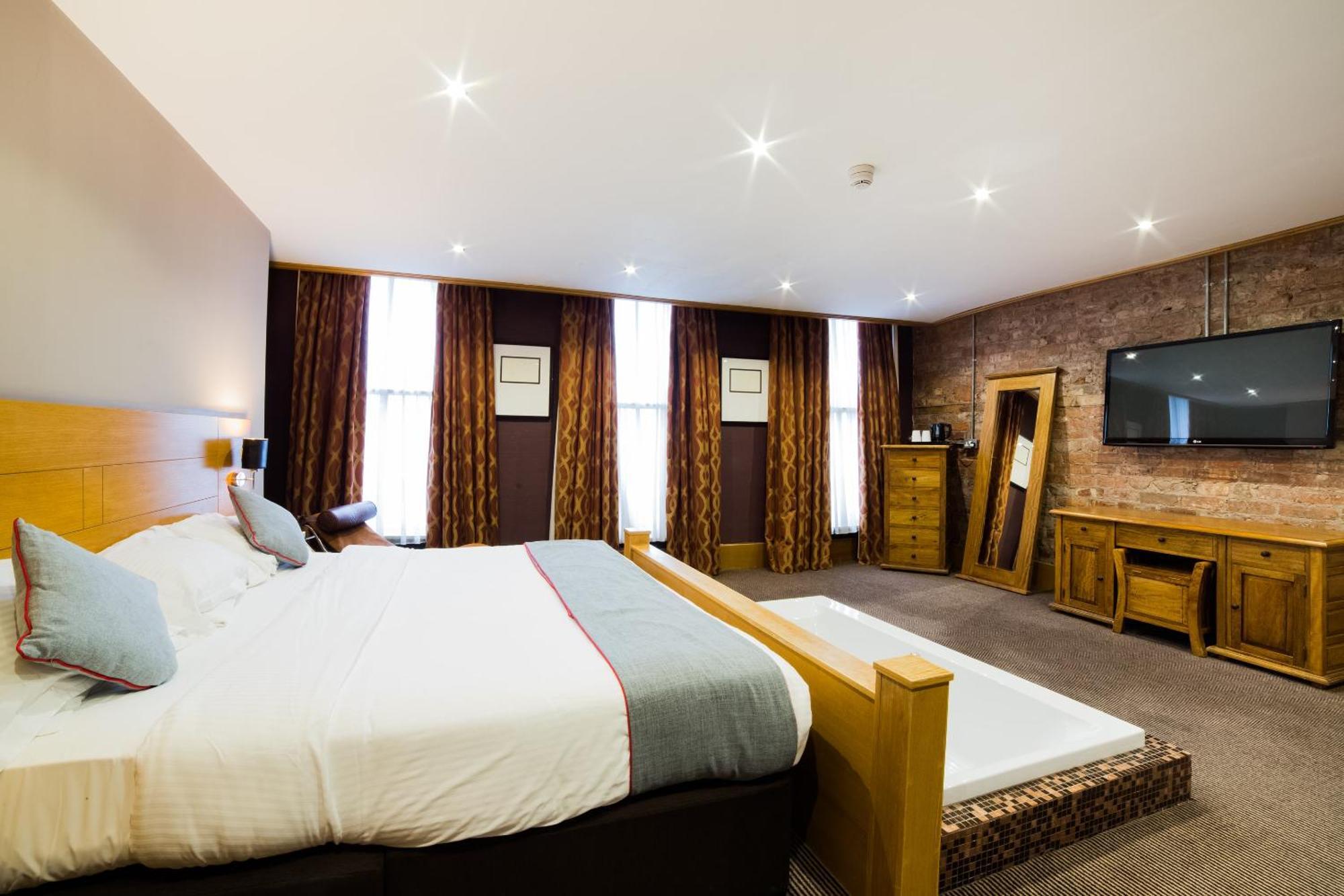 Oyo Imperial Hotel Barrow-in-Furness Εξωτερικό φωτογραφία